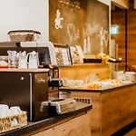Seminar- Und Businesshotel Landskron Hotel 4*