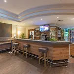 Seminar- Und Businesshotel Landskron Hotel